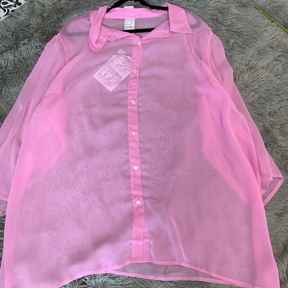 Roaman’s sheer pink button down blouse, size 2X - Picture 2 of 6